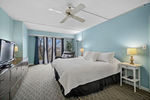 Tiny photo for 1671 Mission Hills Road #206, Northbrook, IL 60062 (MLS # 12593622)