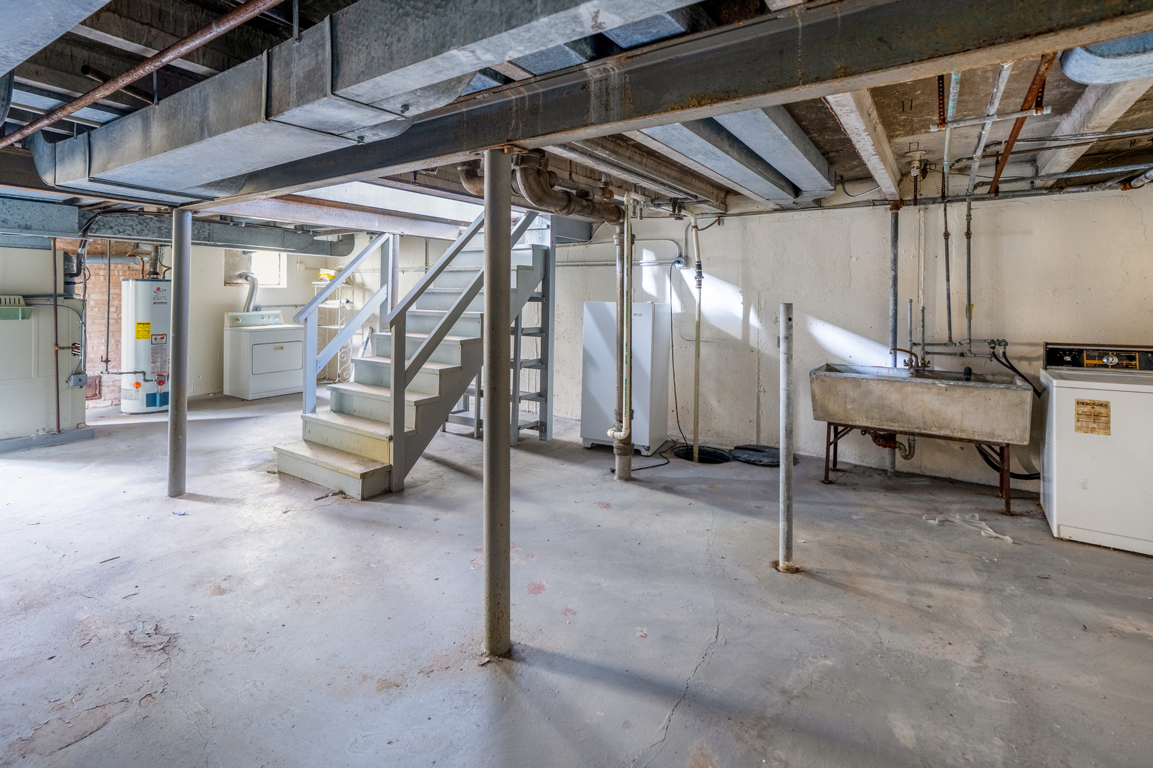 75 WILLIAMSBURG Road