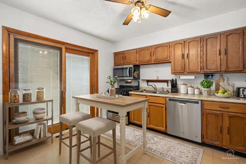 Tiny photo for 1323 E Rosita Drive, Palatine, IL 60074 (MLS # 12731447)