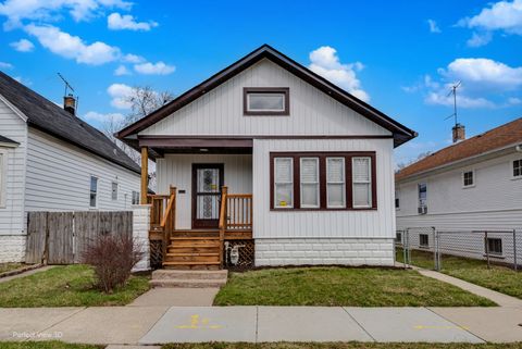 Photo of 318 W 112th Street, Chicago, IL 60628 (MLS # 12603821)