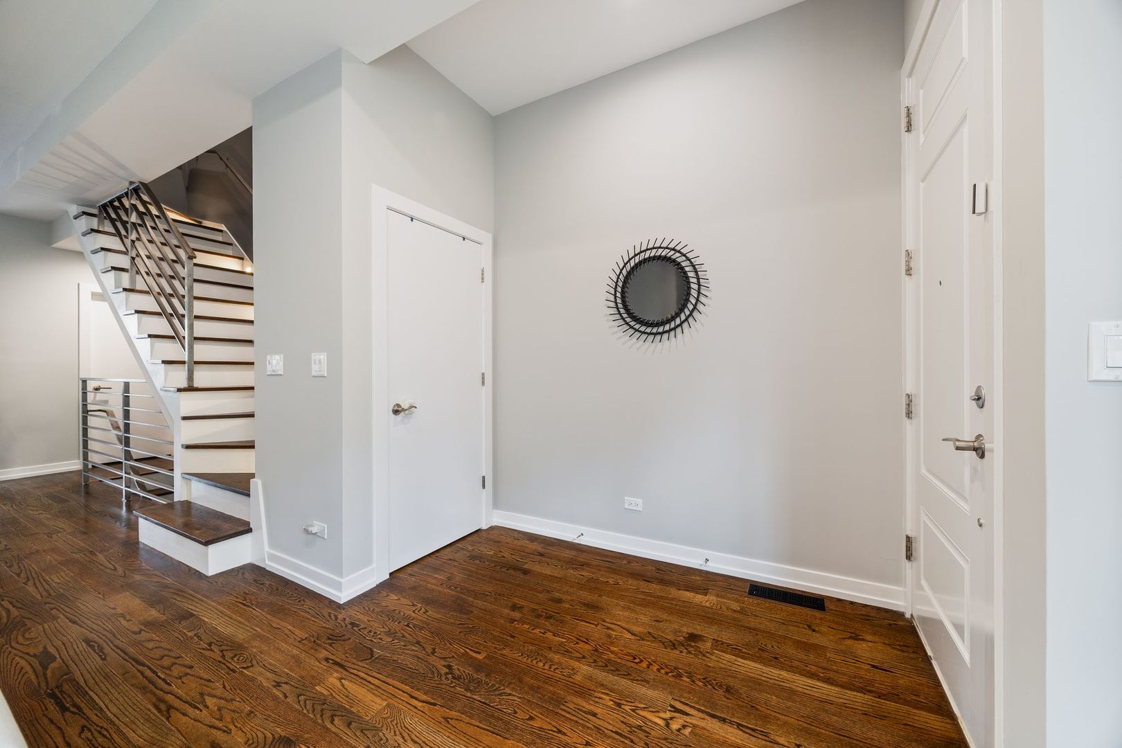 1728 N Mozart Street