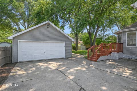 Tiny photo for 312 Oak Street, North Aurora, IL 60542 (MLS # 12737731)