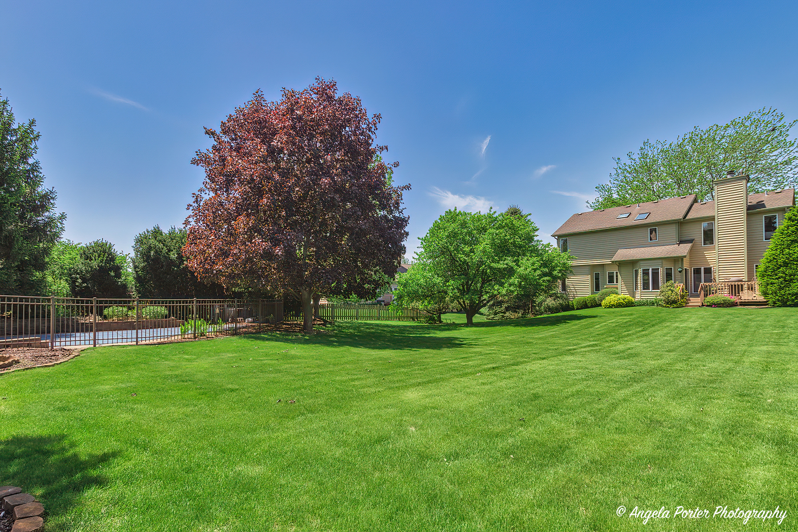 8720 Galleria Court