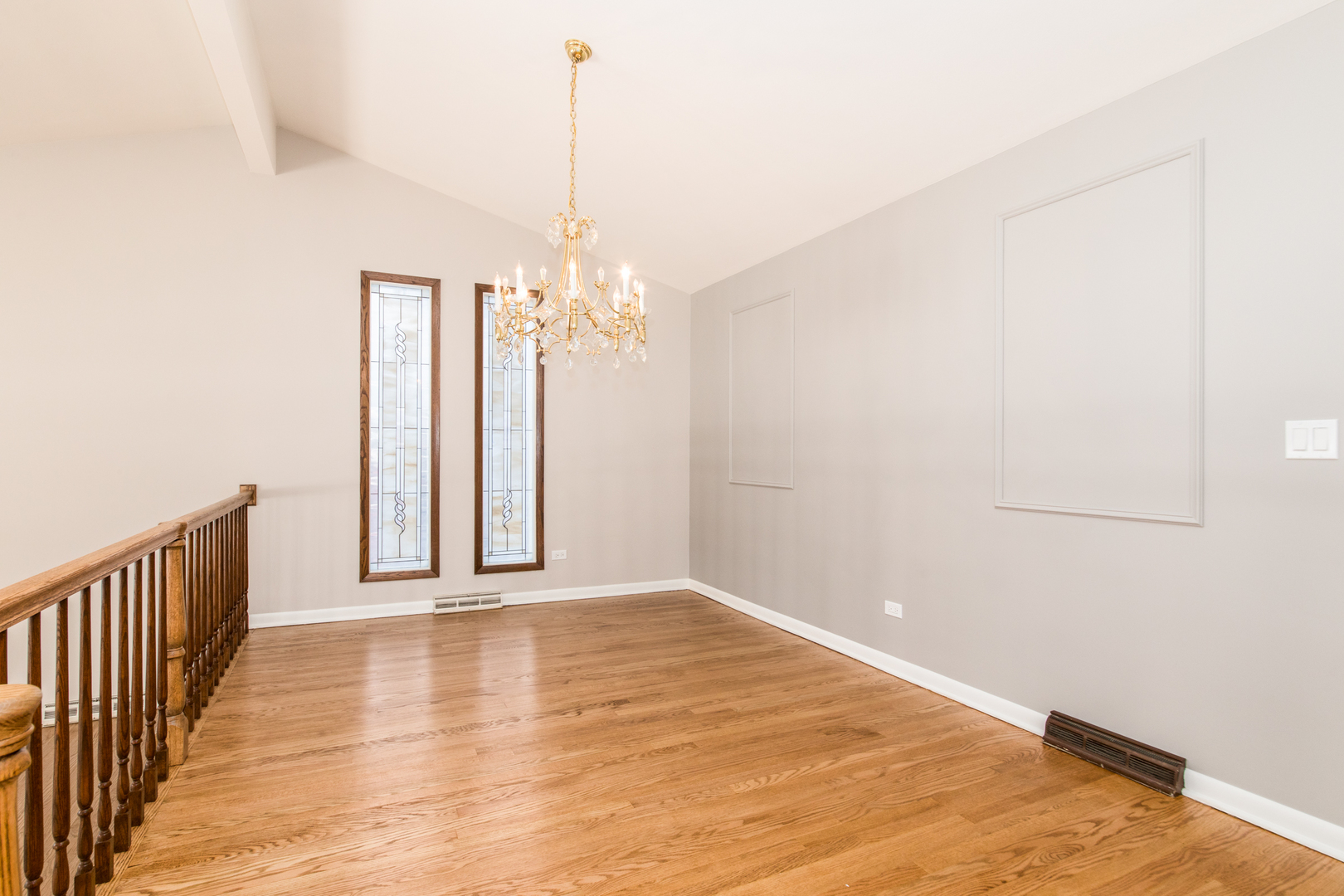 8332 N Knight Avenue