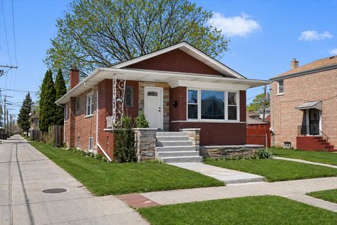 Tiny photo for 8244 S Wood Street, Chicago, IL 60620 (MLS # 12630864)