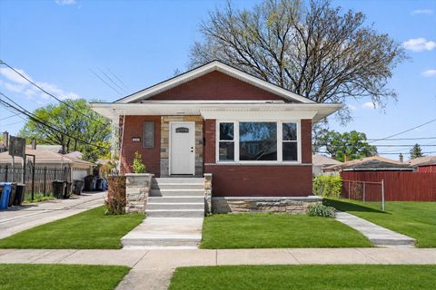 8244 S Wood Street Chicago IL 60620