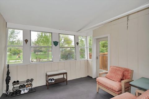 Tiny photo for 591 S Charlotte Street, Lombard, IL 60148 (MLS # 12612094)