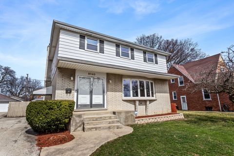 Photo of 5040 Brummel Street, Skokie, IL 60077 (MLS # 12614331)