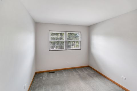 Tiny photo for 910 Sudbury Drive, Joliet, IL 60435 (MLS # 12473728)