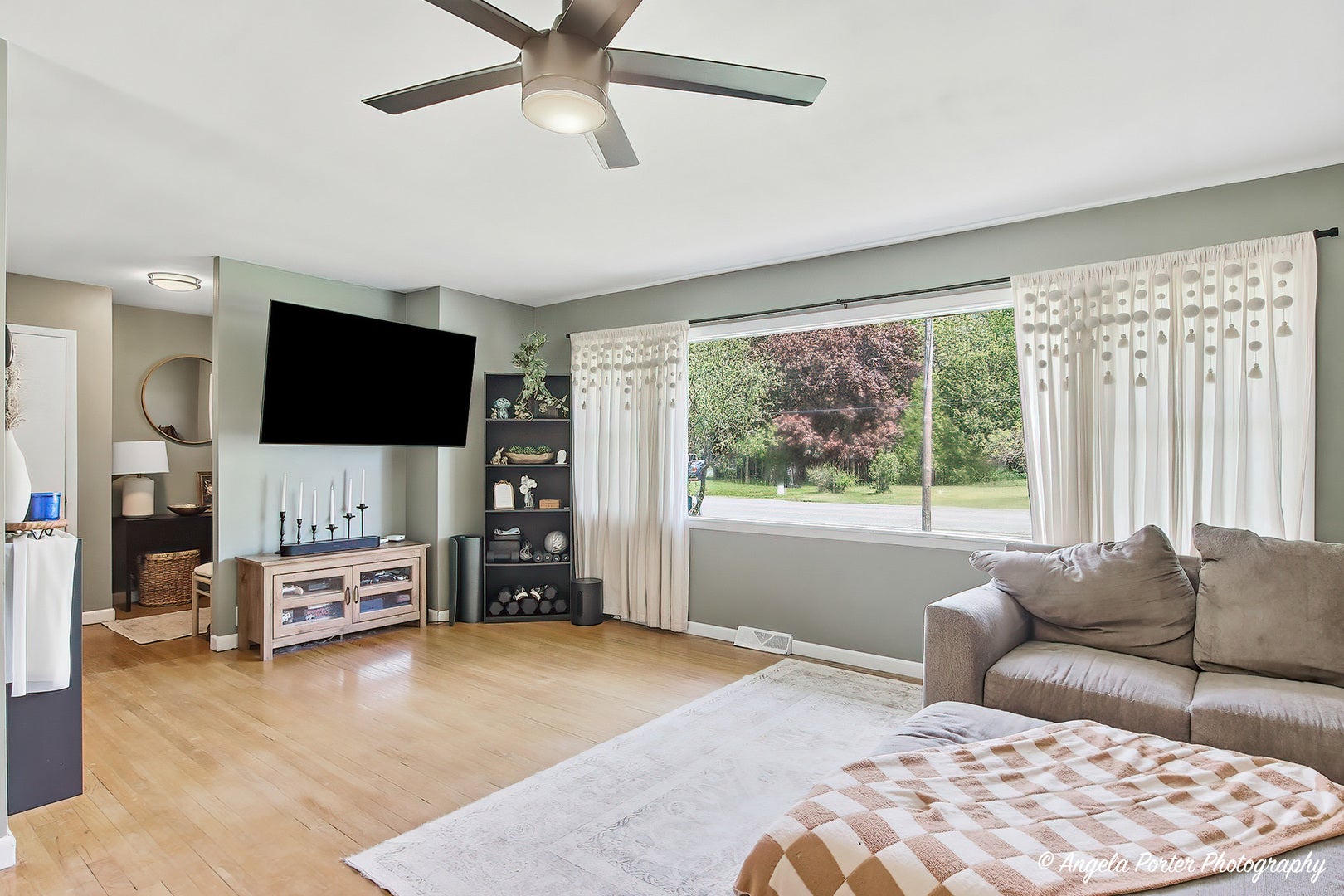 353 Marengo Road