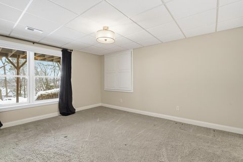 Tiny photo for 60 CUSTER Terrace, Bettendorf, IA 52722 (MLS # 100000306)