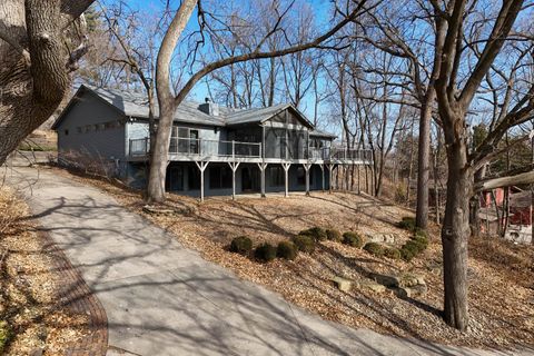 Tiny photo for 60 CUSTER Terrace, Bettendorf, IA 52722 (MLS # 100000306)