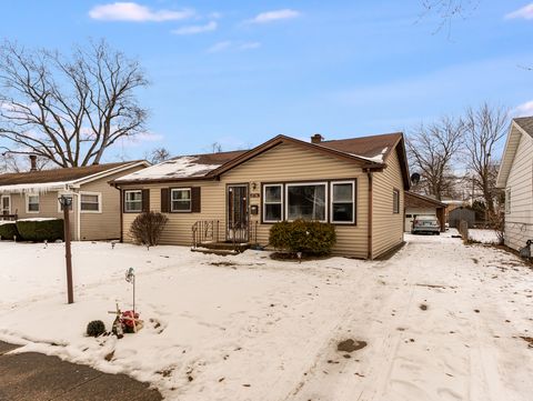 Photo of 8736 S 51st Avenue, Oak Lawn, IL 60453 (MLS # 12563865)
