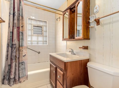 Tiny photo for 8736 S 51st Avenue, Oak Lawn, IL 60453 (MLS # 12563865)