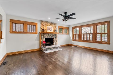 Tiny photo for 246 W Lake Street, Barrington, IL 60010 (MLS # 12590678)