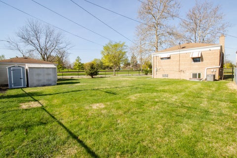Tiny photo for 2337 Park Avenue, North Riverside, IL 60546 (MLS # 12763616)