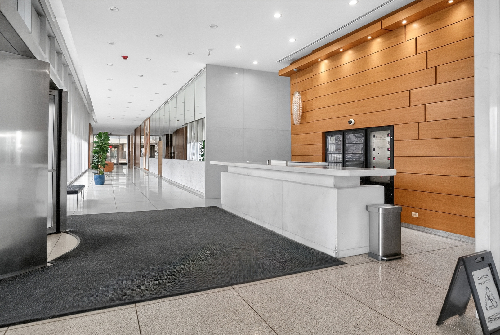 3600 N LAKE SHORE Drive 1120