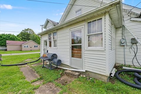 Tiny photo for 519 E Allen Street, Farmer City, IL 61842 (MLS # 12632097)