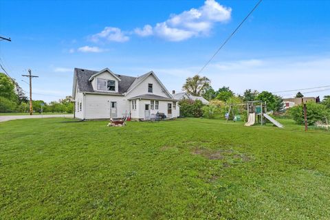 Tiny photo for 519 E Allen Street, Farmer City, IL 61842 (MLS # 12632097)