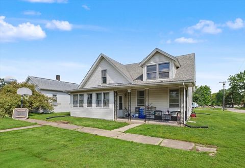 Tiny photo for 519 E Allen Street, Farmer City, IL 61842 (MLS # 12632097)