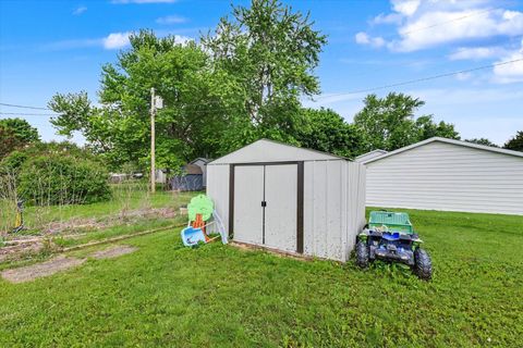 Tiny photo for 519 E Allen Street, Farmer City, IL 61842 (MLS # 12632097)