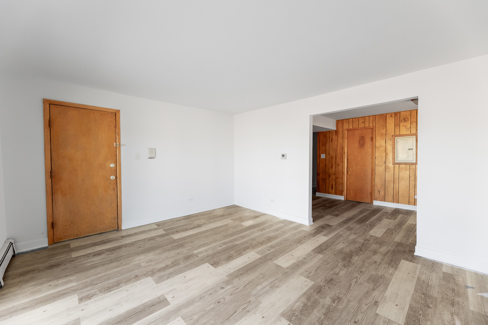 8039 W 83rd Street