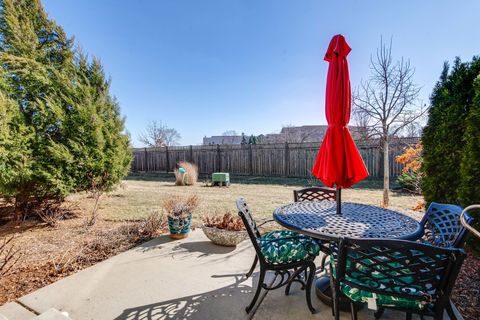 Tiny photo for 246 Belmont Drive, Lincolnshire, IL 60069 (MLS # 12602302)