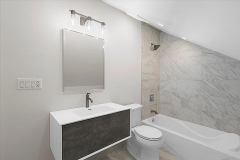 Tiny photo for 2416 W MORSE Avenue, Chicago, IL 60645 (MLS # 12587256)