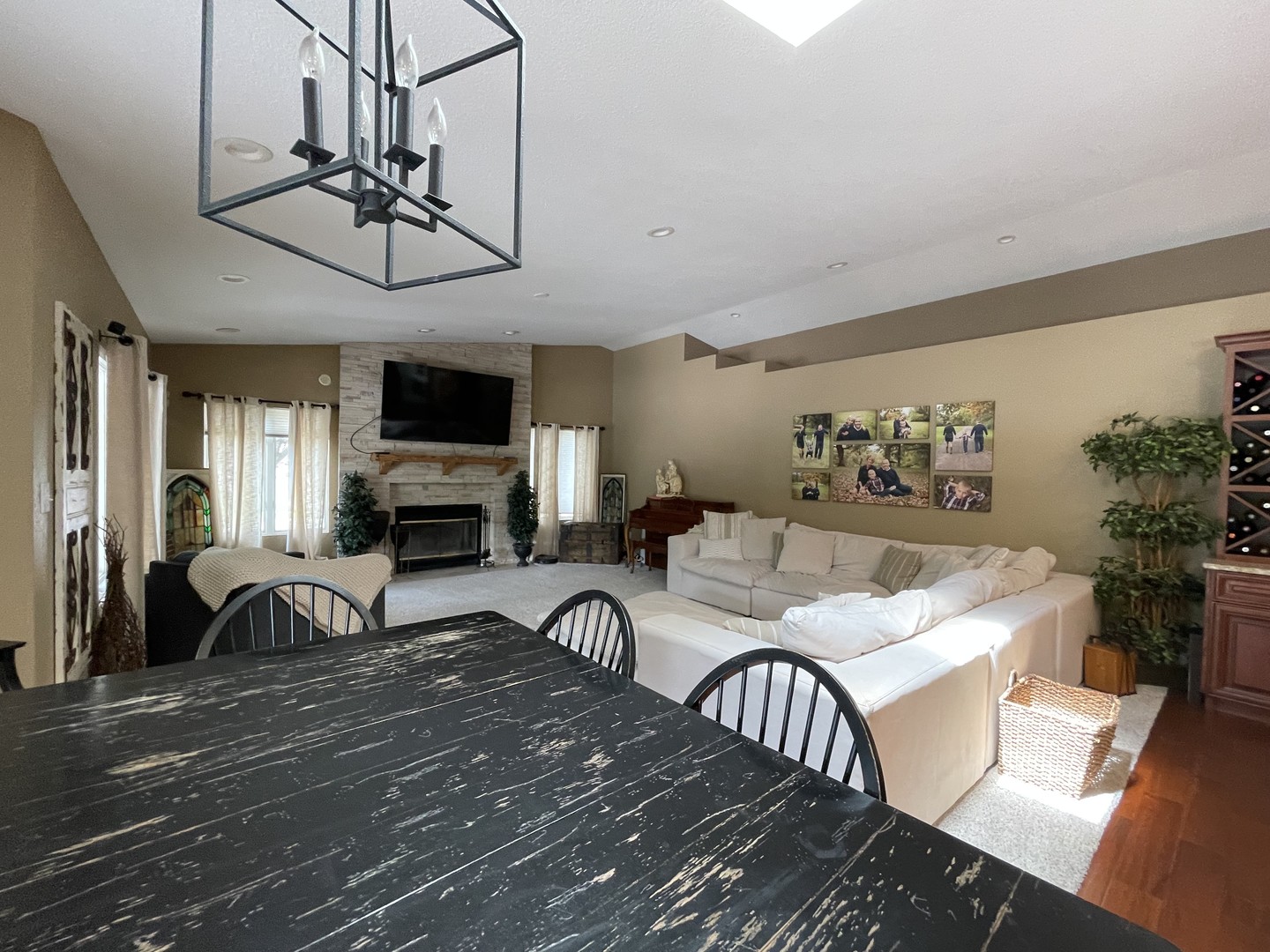 Bourbonnais, Illinois 60914, United States, 3 Bedrooms Bedrooms, ,3 BathroomsBathrooms,Residential,Active,153278