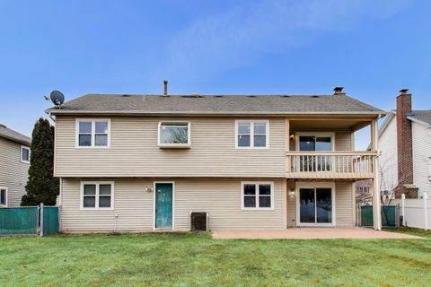Tiny photo for 1239 Spring Valley Drive, Carol Stream, IL 60188 (MLS # 12516485)