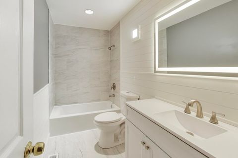 Tiny photo for 1239 Spring Valley Drive, Carol Stream, IL 60188 (MLS # 12516485)