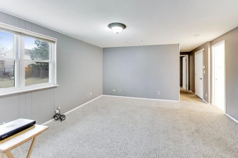 Tiny photo for 1239 Spring Valley Drive, Carol Stream, IL 60188 (MLS # 12516485)