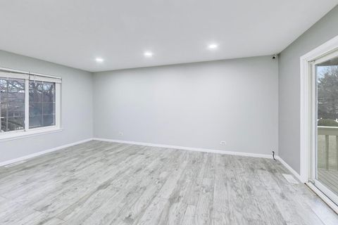 Tiny photo for 1239 Spring Valley Drive, Carol Stream, IL 60188 (MLS # 12516485)