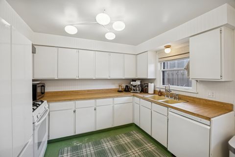 Tiny photo for 4147 N Kedvale Avenue #1B, Chicago, IL 60641 (MLS # 12519428)