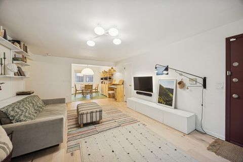 Tiny photo for 4147 N Kedvale Avenue #1B, Chicago, IL 60641 (MLS # 12519428)