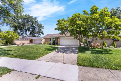 Tiny photo for 265 Terry Lane, Villa Park, IL 60181 (MLS # 12776333)