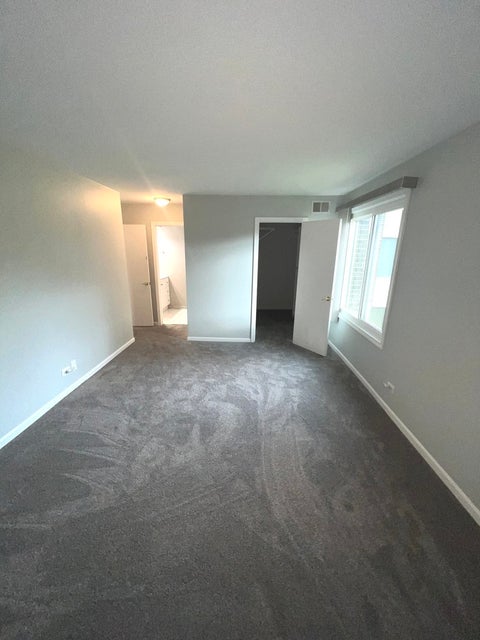 Tiny photo for 476 Raintree Court #2C, Glen Ellyn, IL 60137 (MLS # 12765995)