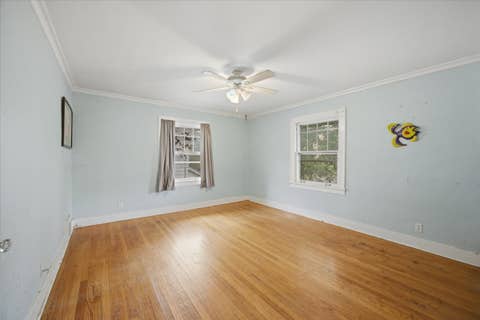 Tiny photo for 404 S Brainard Avenue, La Grange, IL 60525 (MLS # 12688130)
