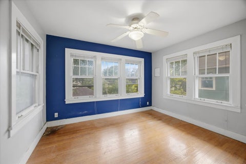 Tiny photo for 404 S Brainard Avenue, La Grange, IL 60525 (MLS # 12688130)