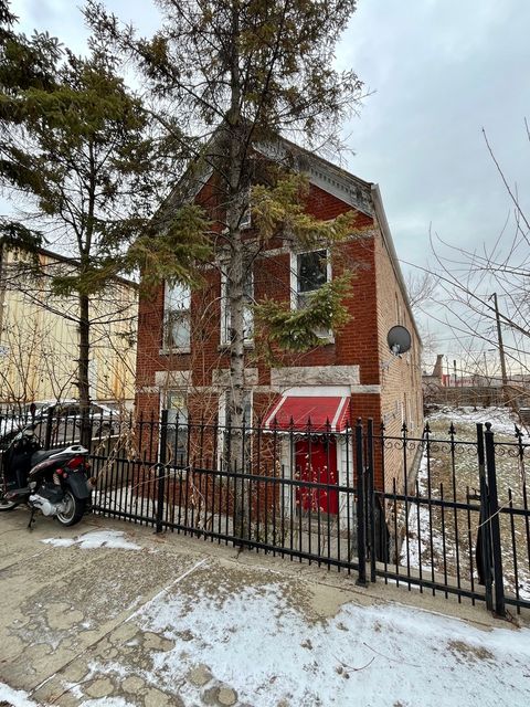 2421-2427 W 21st Place Chicago IL 60608