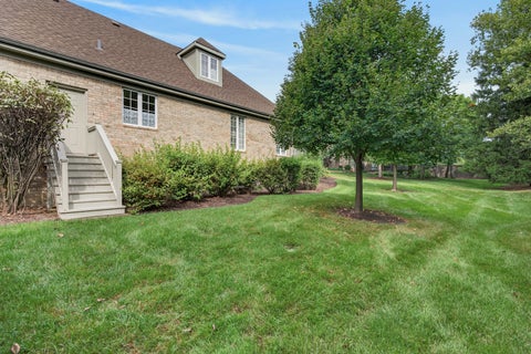 Tiny photo for 10 Tartan Ridge Road, Burr Ridge, IL 60527 (MLS # 12756970)
