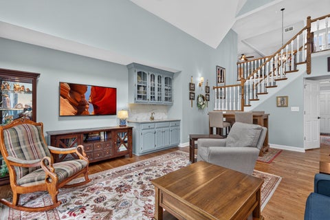 Tiny photo for 10 Tartan Ridge Road, Burr Ridge, IL 60527 (MLS # 12756970)