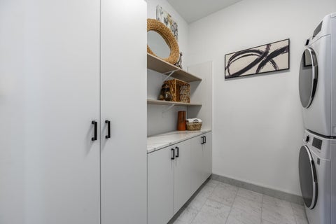 Tiny photo for 3056 N Lincoln Avenue #3, Chicago, IL 60657 (MLS # 12754058)