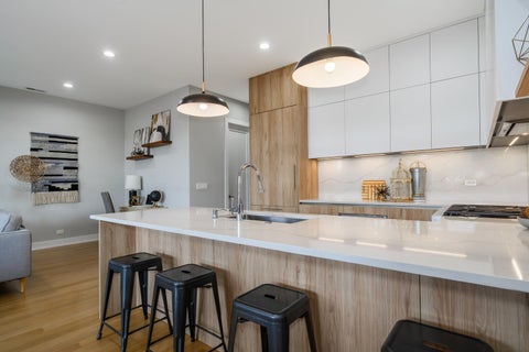 Tiny photo for 3056 N Lincoln Avenue #3, Chicago, IL 60657 (MLS # 12754058)