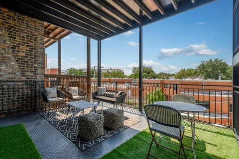 Tiny photo for 3056 N Lincoln Avenue #3, Chicago, IL 60657 (MLS # 12754058)