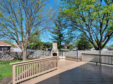 Tiny photo for 16412 Prairie Drive, Tinley Park, IL 60477 (MLS # 12642612)
