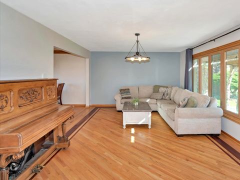 Tiny photo for 16412 Prairie Drive, Tinley Park, IL 60477 (MLS # 12642612)