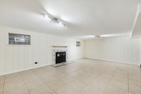 Tiny photo for 3520 FOREST Avenue, Wilmette, IL 60091 (MLS # 12524913)