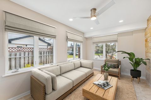 Tiny photo for 3520 FOREST Avenue, Wilmette, IL 60091 (MLS # 12524913)