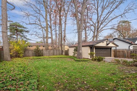 Tiny photo for 3520 FOREST Avenue, Wilmette, IL 60091 (MLS # 12524913)